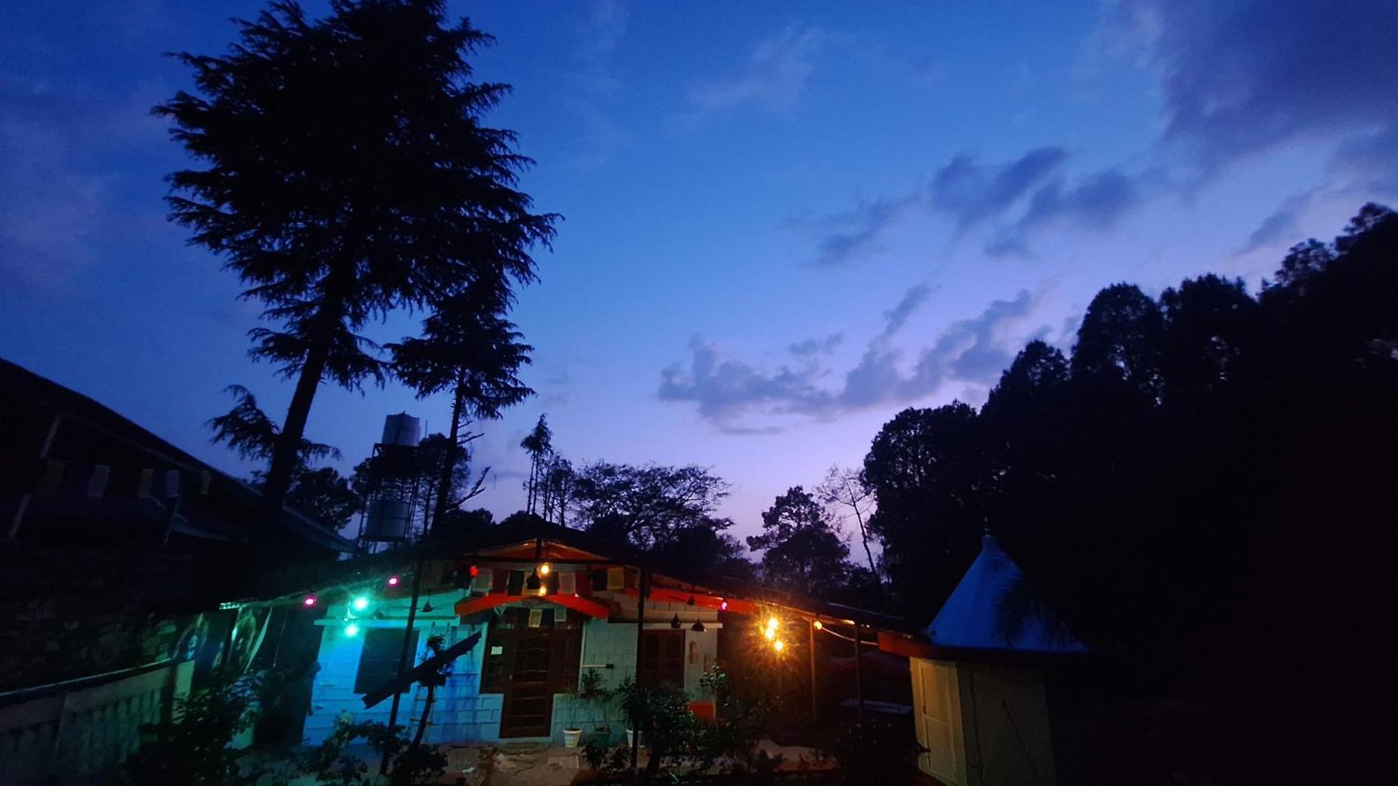 Tathastu Bir -Homestay ,Dorm,Hostel ภายนอก รูปภาพ