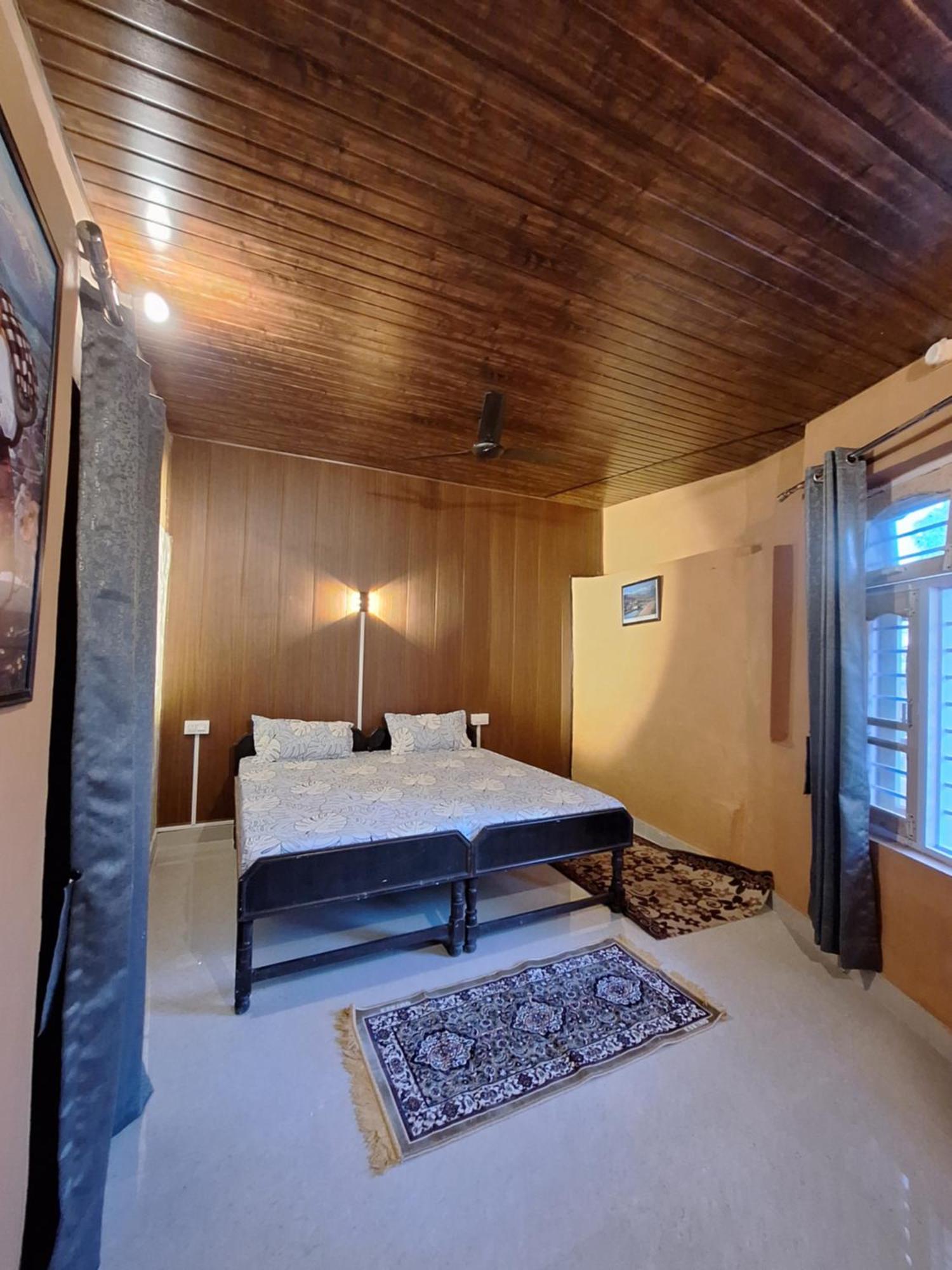 Tathastu Bir -Homestay ,Dorm,Hostel ภายนอก รูปภาพ