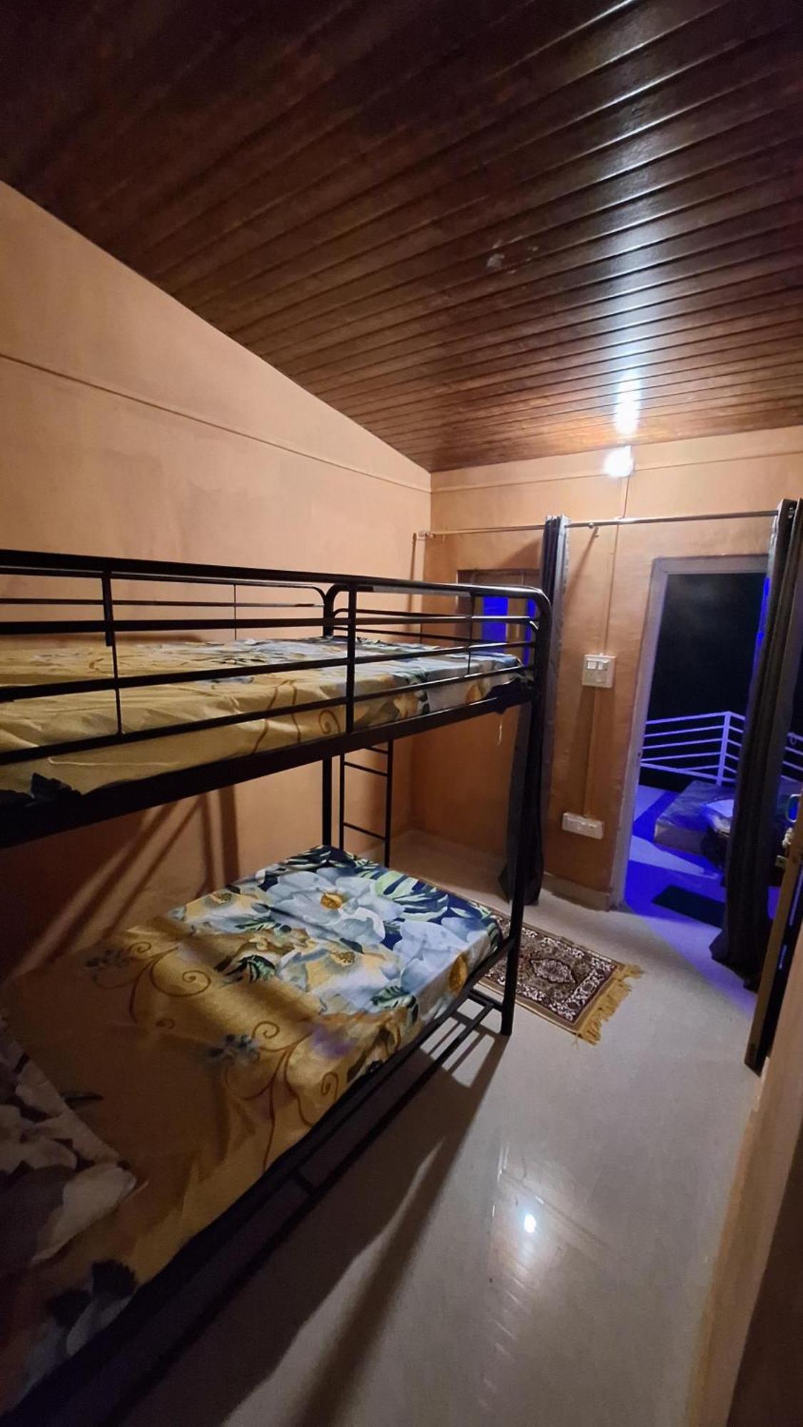 Tathastu Bir -Homestay ,Dorm,Hostel ภายนอก รูปภาพ