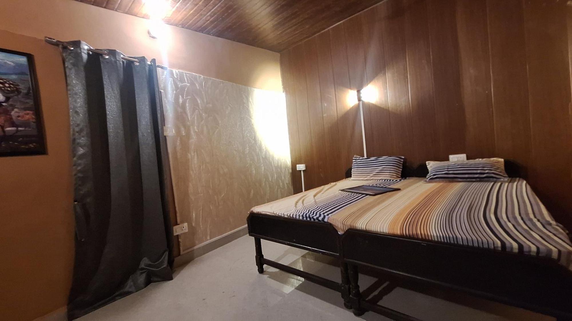 Tathastu Bir -Homestay ,Dorm,Hostel ภายนอก รูปภาพ